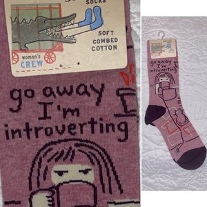 Blue Q Women’s Go Away I’m Introverting Crew Socks